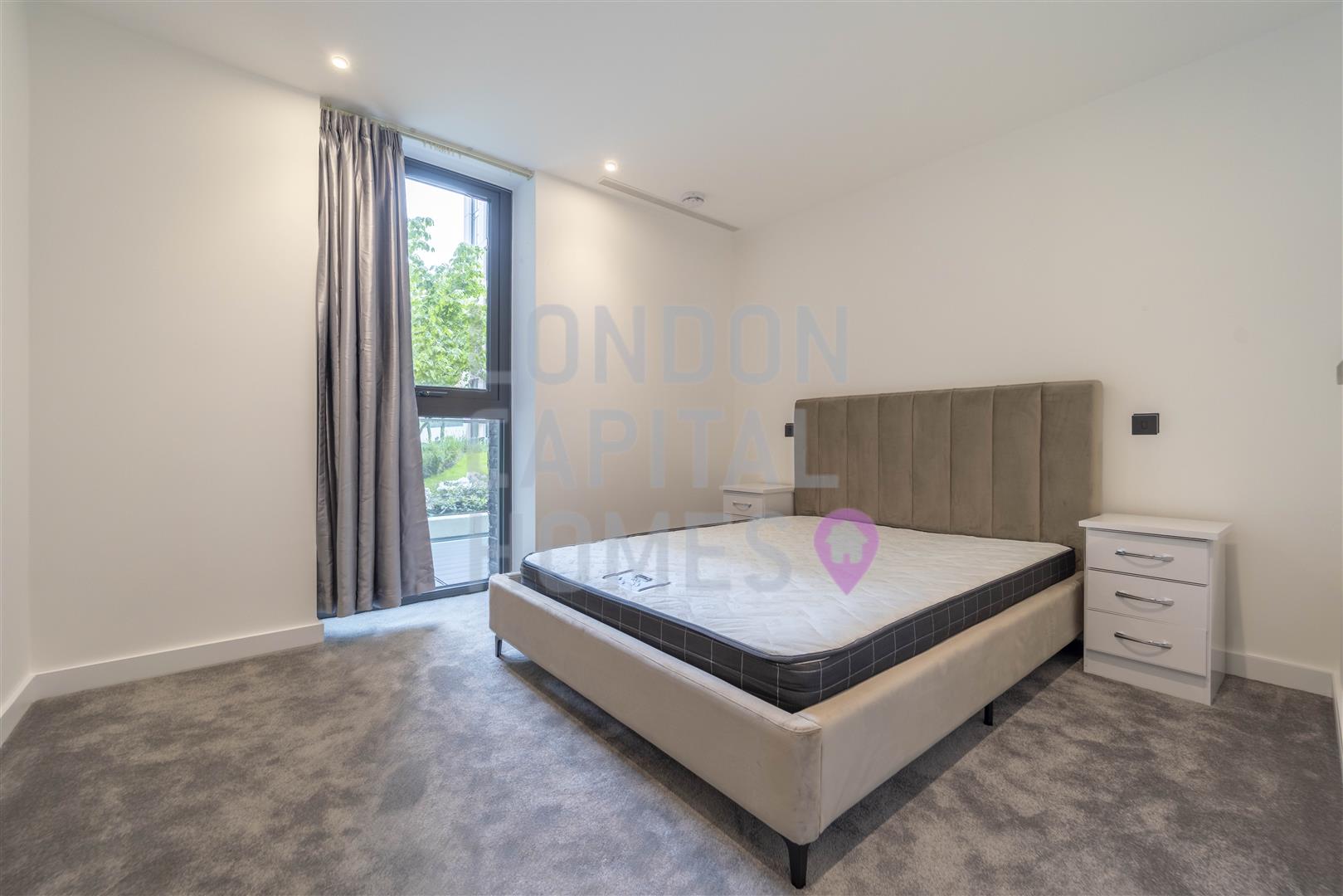 3 Merino Gardens, London